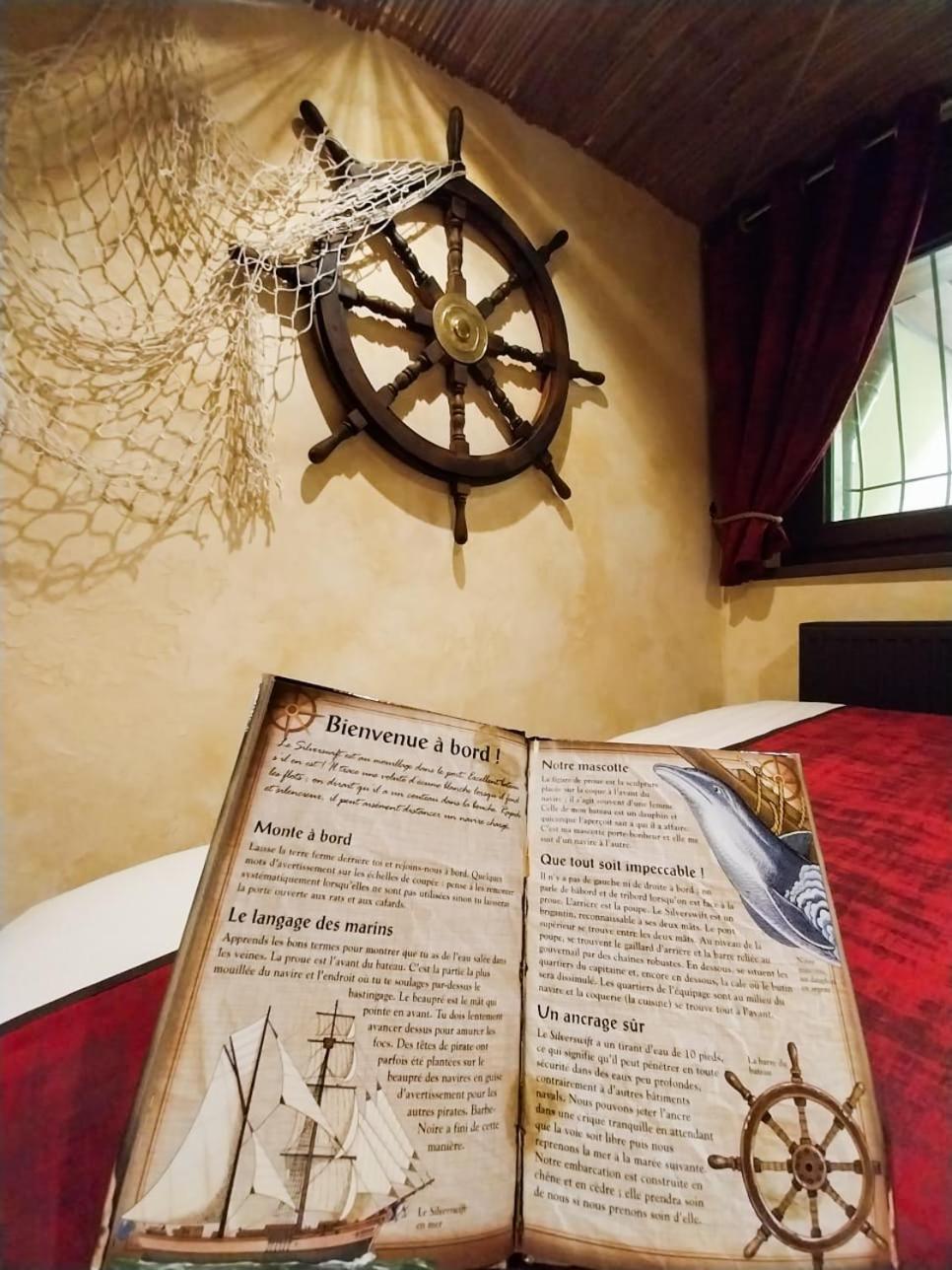 Le Repaire Des Pirates Logement Magique Sainte-Croix-en-Plaine Exterior foto